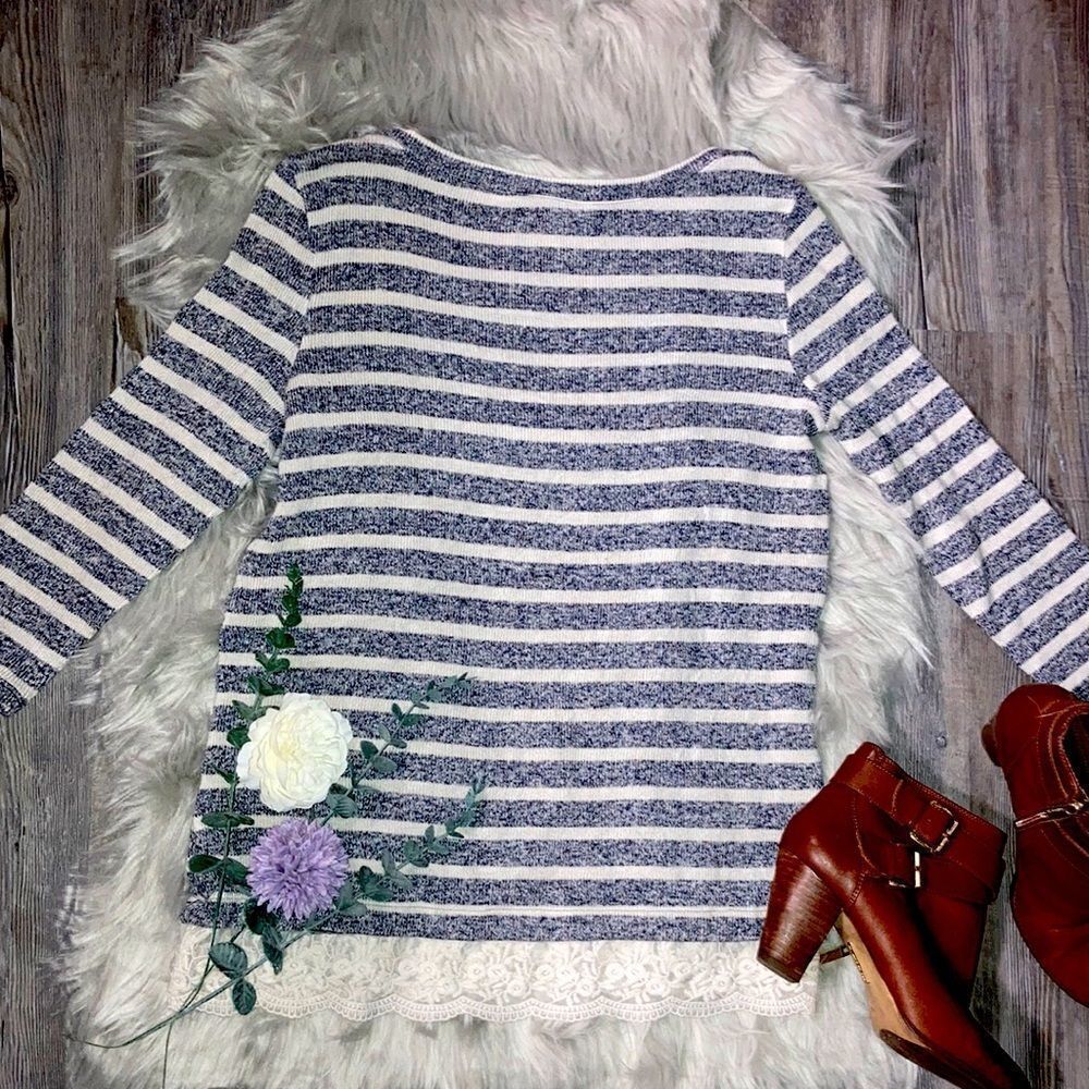 LOFT Blue Striped Blouse - Picture 3 of 4